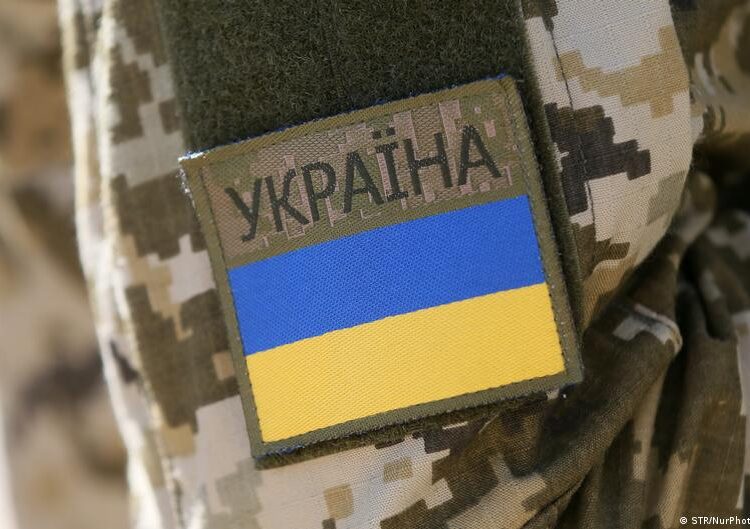 На Рівненщині й у Дніпрі напали на ТЦК - з ломом і ножем