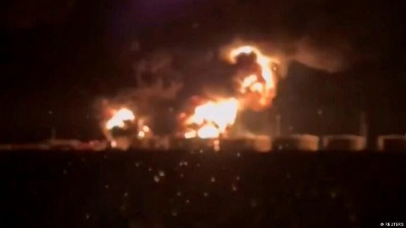 Київ: ЗСУ вразили ракетами Storm Shadow Новошахтинський НПЗ