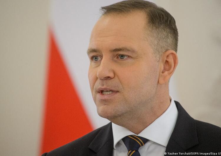 Польща анонсувала зустріч Навроцького і Зеленського