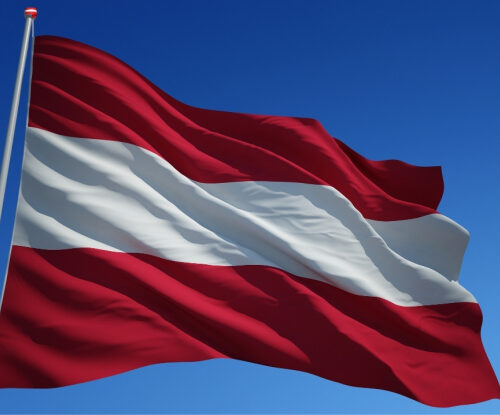 Австрія продовжила прикордонний контроль з сусідами ще на пів року