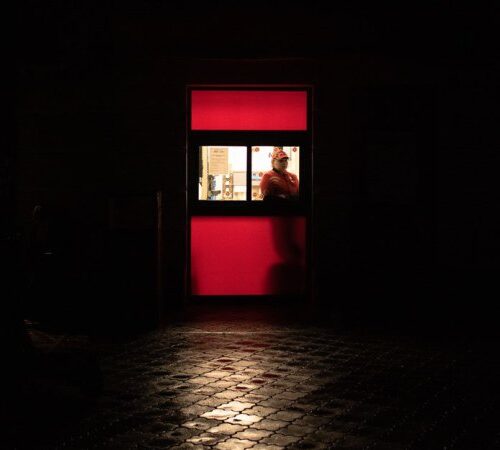 Завтра у всіх регіонах України діятимуть графіки відключень