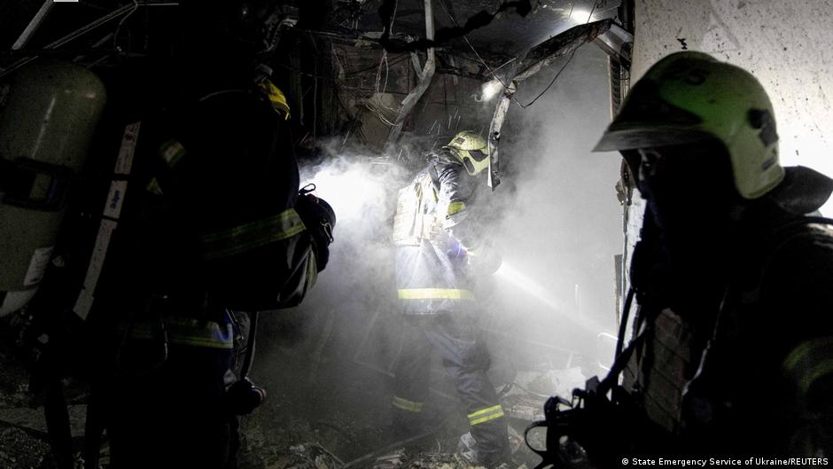 Нічна атака РФ: влучання в клініку, знеструмлення, жертви