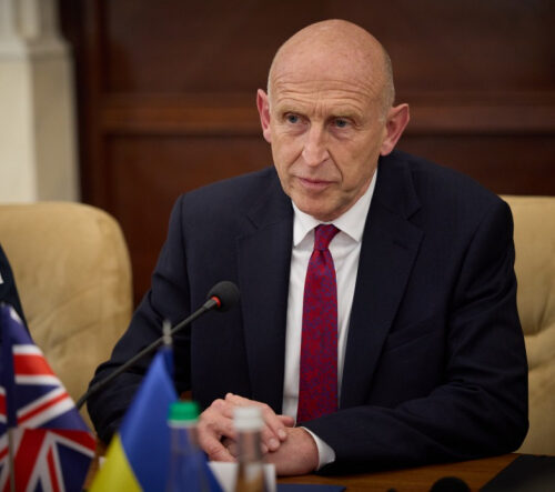 "Я б взяв путіна під варту" – міністр оборони Британії у Києві