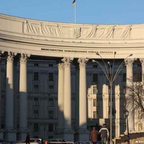 МЗС про "гроші та зброю" за "Дружбу": Сіярто поширив брехню