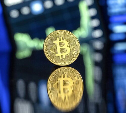 Bitcoin впав до мінімуму за час другої каденції Трампа