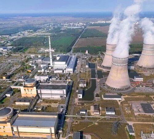 Міненерго: Через нічний удар по енергетиці на всіх АЕС вимушено знизили потужність генерації