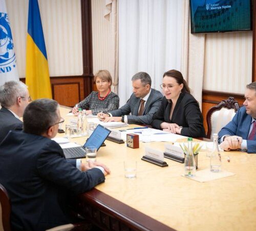 МВФ затвердив для України чотирирічну програму фінансування на понад 8 млрд доларів