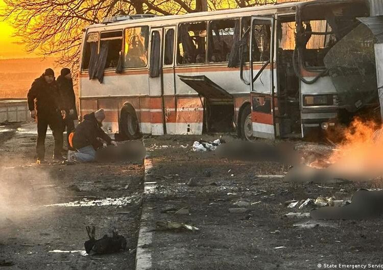 Російський дрон атакував автобус ДТЕК: загинули 12 шахтарів