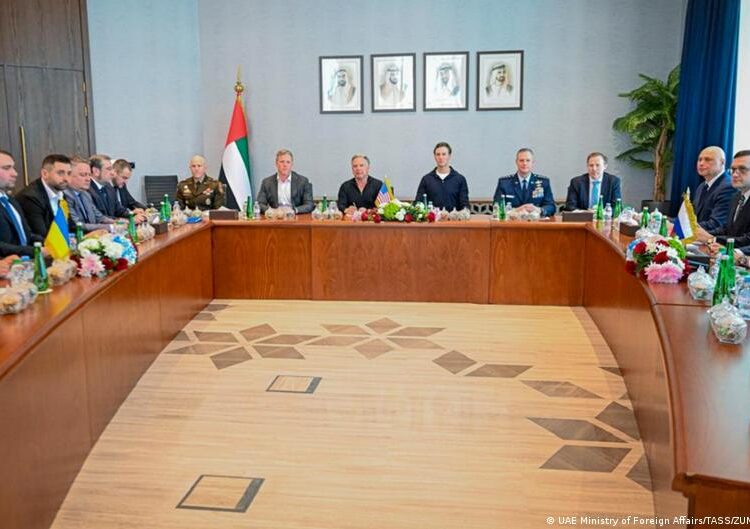 Делегація України вирушила у Женеву на переговори з РФ і США