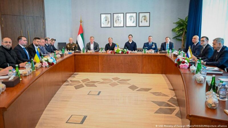 Делегація України вирушила у Женеву на переговори з РФ і США