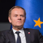 Туск прокоментував блокування кредиту Україні