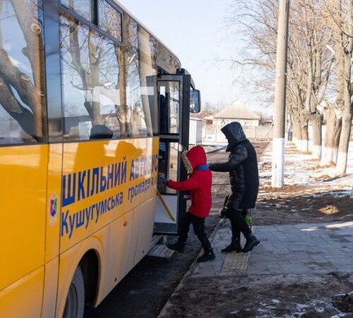 Кабмін розподілив 2 млрд гривень на закупівлю шкільних автобусів