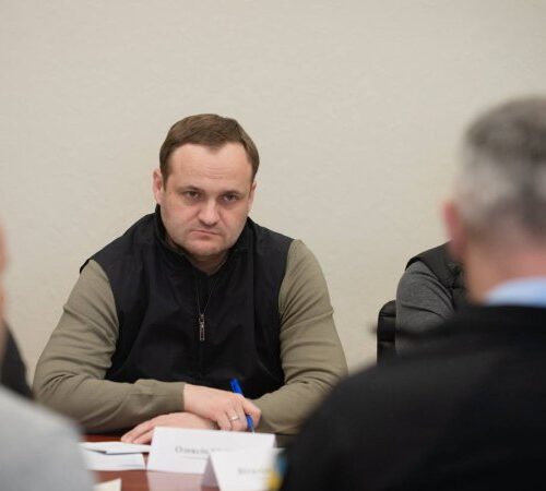 Кулеба: в Україні визначили ключові логістичні маршрути та евакуаційні коридори для медицини та оборони