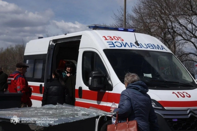 росія вдарила ракетою по Дніпру: є поранені і загиблі (оновлено)