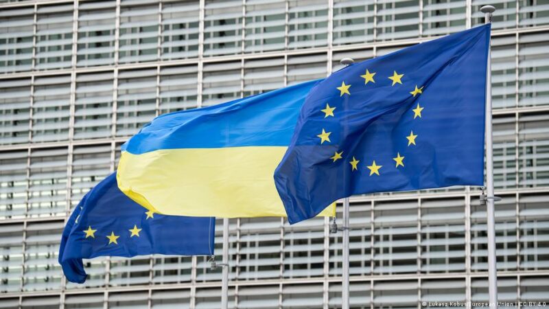 ЄС шукає "вікно можливостей" для ухвалення санкцій проти РФ