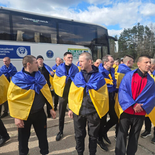 З російського полону повернулися ще 193 українських військових