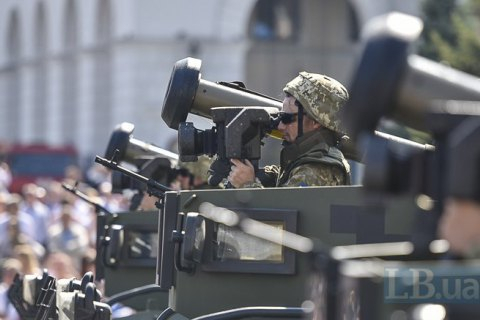 США ведуть переговори з Україною щодо придбання бойових дронів і систем РЕБ