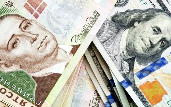 НБУ: торік рівень підроблення гривні знизився втричі, а іноземної валюти - на чверть