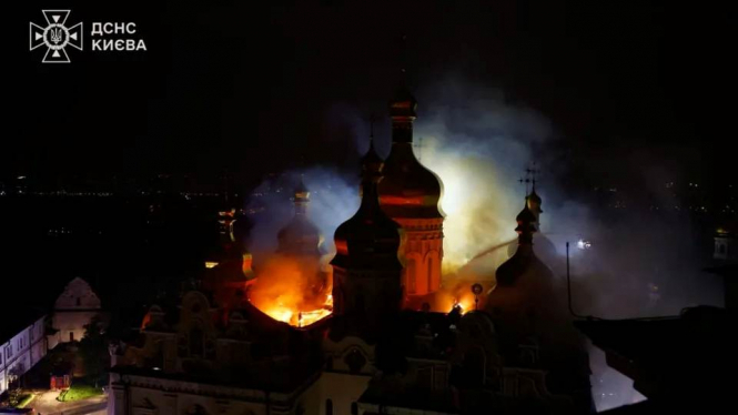росіяни здійснили масовану атаку на Київ: є загиблі (оновлено)