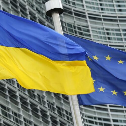 Джерела DW: ЄС може обмежити захист для чоловіків з України