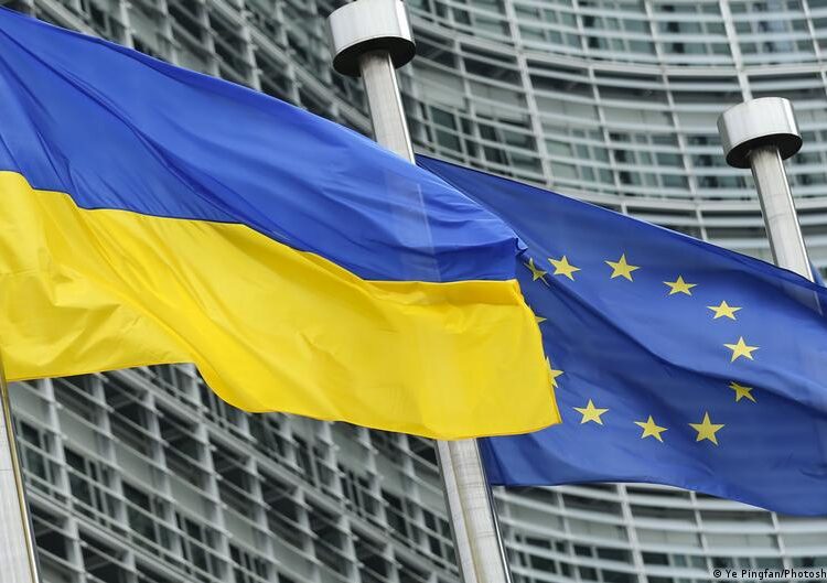 Джерела DW: ЄС може обмежити захист для чоловіків з України