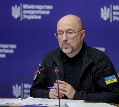 Шмигаль: теплопостачальники заборгували «Нафтогазу» близько 100 млрд грн, проте опалювальний 2027 сезон буде пройдено