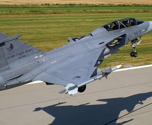 Швеція надасть Україні перші 16 винищувачів Gripen