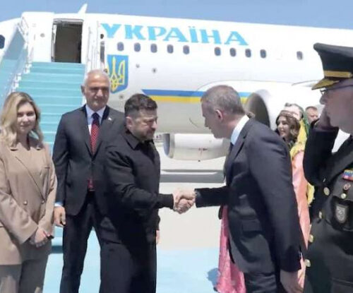 Зеленський прибув до Анкари, де нині стартує саміт НАТО.