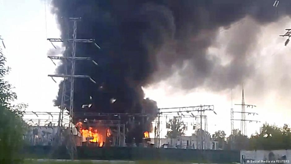 БПЛА атакували кілька регіонів РФ: горять нафтобази і склади