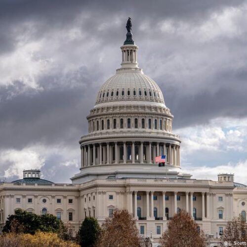 ЗМІ: Сенатори США погодили законопроєкт про санкції щодо РФ