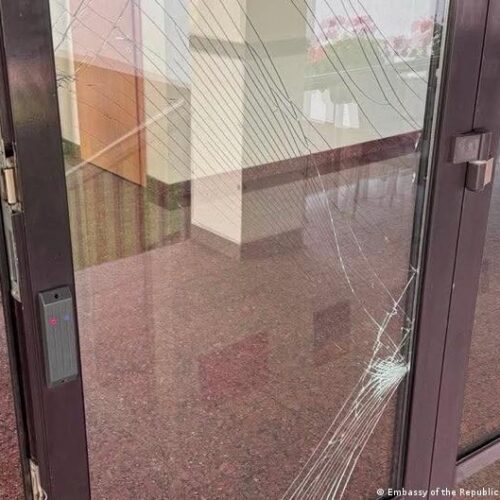 Посольство Литви в Києві зазнало пошкоджень під час атаки РФ