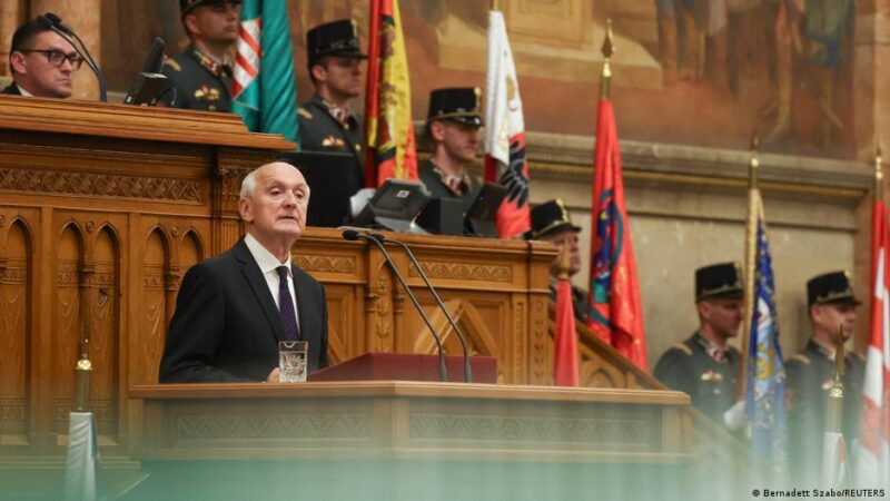 Новим президентом Угорщини став критик Орбана Андраш Бака