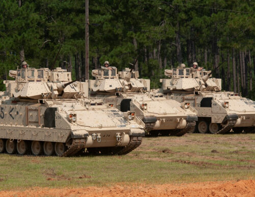 Армія США шукає постачальників застарілих компонентів для Bradley, переданих Україні