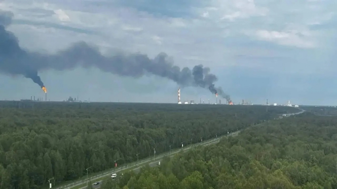 Морський експорт російського пального впав майже вдвічі через удари по НПЗ – Reuters