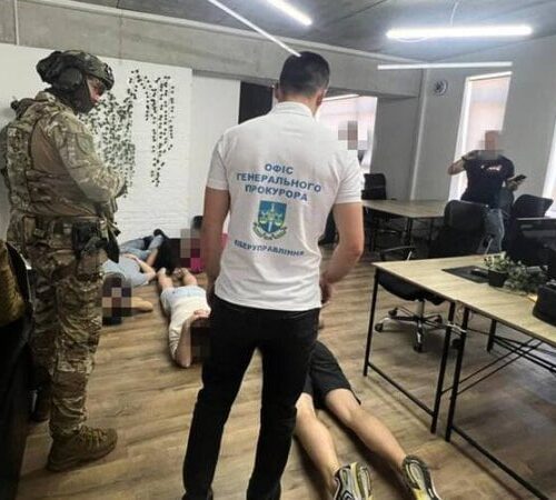 ​Зеленський розповів про свої два законопроєкти щодо заборони шахрайських кол-центрів і захист банківських рахунків