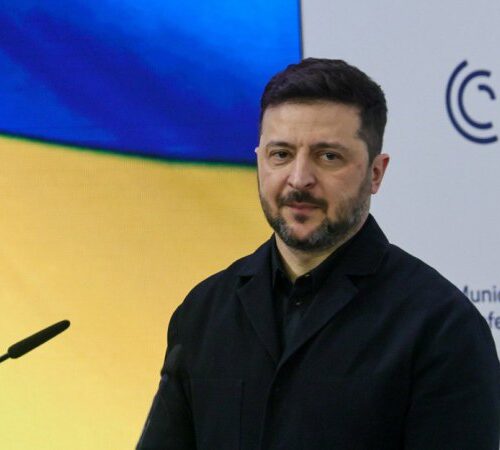 Зеленський вніс до Ради два законопроєкти про кримінальну відповідальність за кол-центри і дроп-рахунки. Про що проєкти