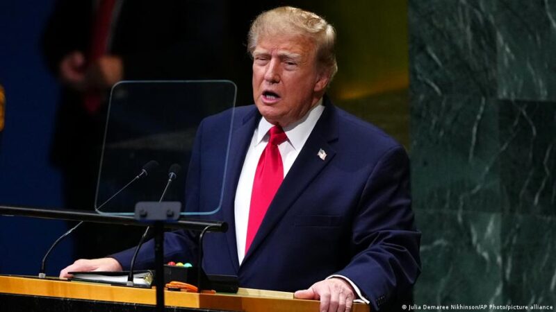 Після погроз Трампа "пеклом" США та Іран провели переговори
