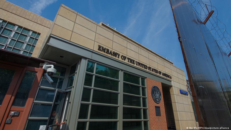 США закликали своїх громадян виїхати з РФ через можливу чуму