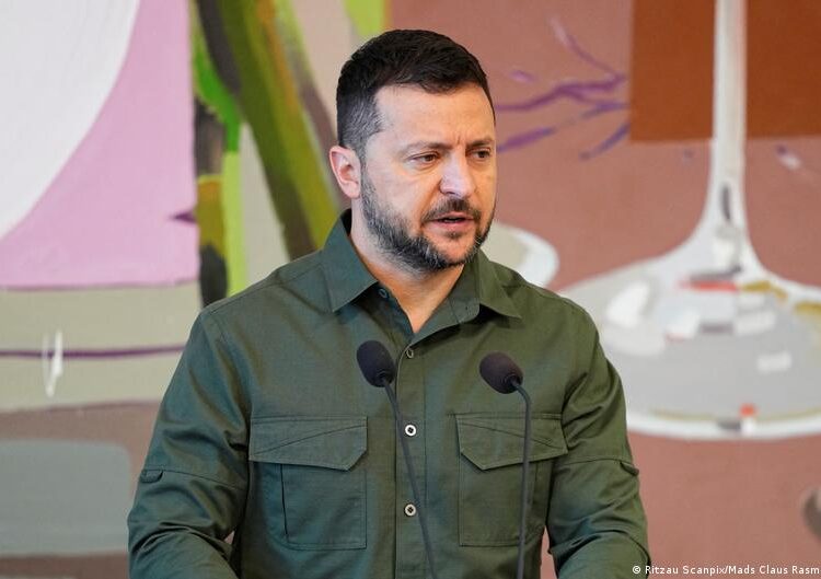 Зеленський анонсував відповідь на нову тактику РФ у Києві