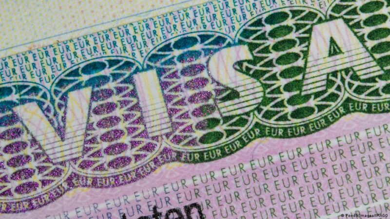ЄС уже готує візові обмеження для російських учасників війни