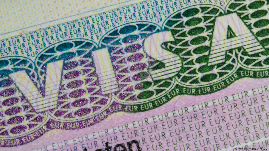 ЄС уже готує візові обмеження для російських учасників війни