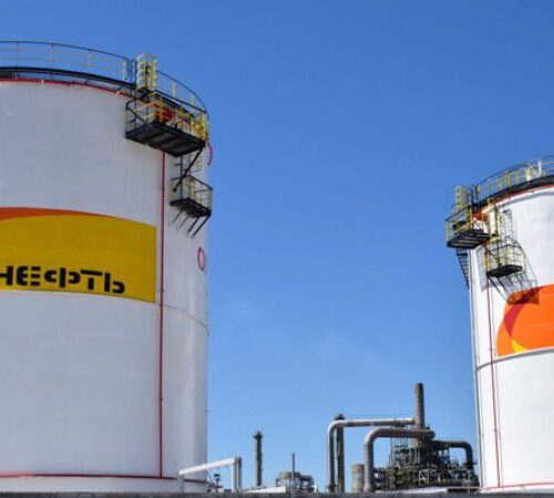Bloomberg: Індія скорочує закупівлі російської нафти через зростання цін і конкуренцію з Китаєм