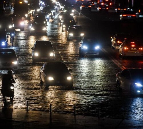 "Укренерго": Завтра у частині регіонів України діятимуть графіки відключення світла