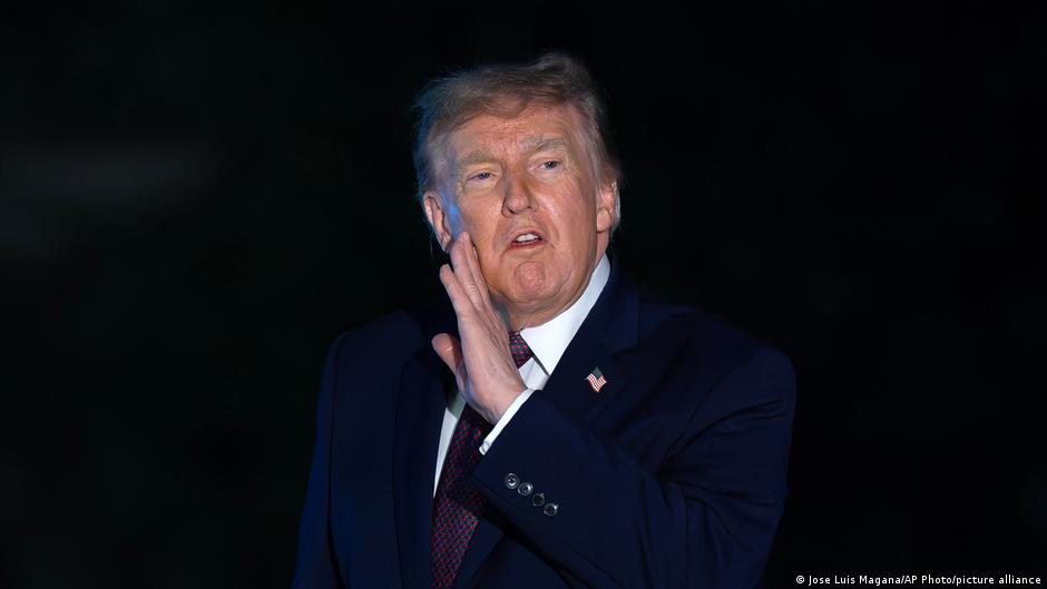 Трамп анонсував розмову з Путіним через можливу чуму в РФ